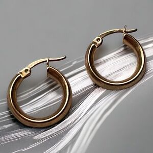 14K GOLD SMALL HOOP EARRINGS